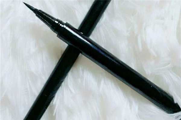 眼线笔有防水的吗 眼线笔有防水的吗