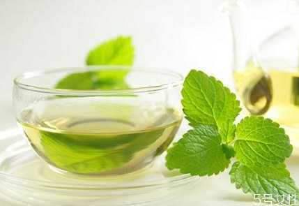 用茶叶水洗脸可以祛痘吗?茶叶水洗脸注意事项 用茶叶水洗脸可以祛痘吗?茶叶水洗脸注意事项