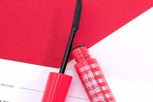 艾杜纱睫毛打底好用吗?艾杜纱睫毛打底好卸吗 艾杜纱睫毛打底好用吗?艾杜纱睫毛打底好卸吗