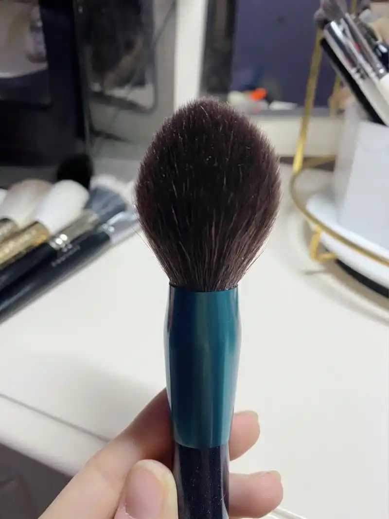 眼线刷可以当唇刷用吗