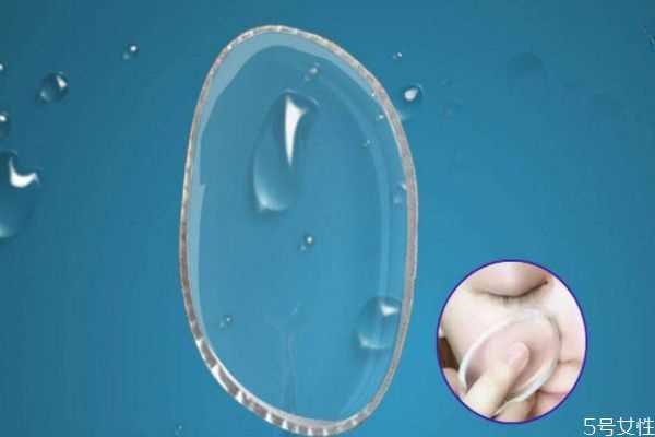 硅胶粉扑怎么用散粉？硅胶粉扑要撕掉薄膜吗