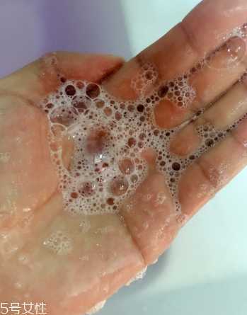 润膏洗发水好用吗 润膏洗发水好用吗