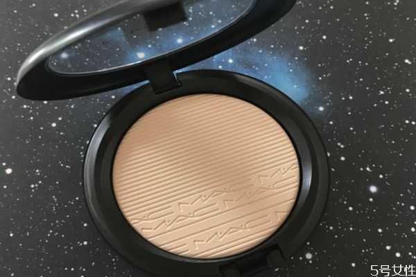 mac生姜高光有几个色号 mac生姜高光有几个色号