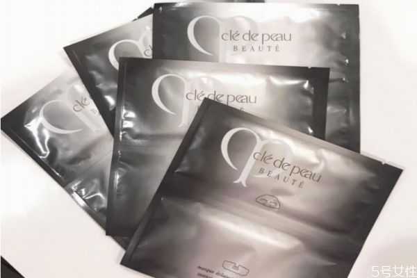 春天需要几天敷一次面膜？春天天天敷面膜好吗