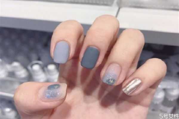 秋冬美甲选什么颜色？美甲选颜色有什么技巧