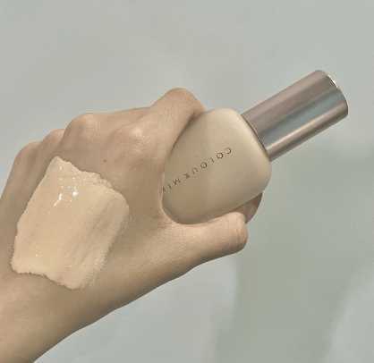 可以用粉底液遮住黑眼圈吗 可以用粉底液遮住黑眼圈吗