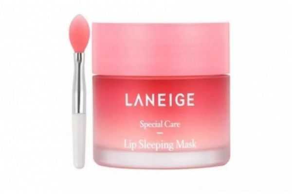 嘴唇为什么干燥