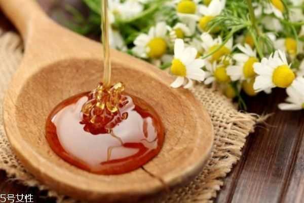 怎么区分斑和痣