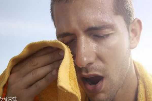 止汗石可以涂脸吗 止汗石可以涂脸吗