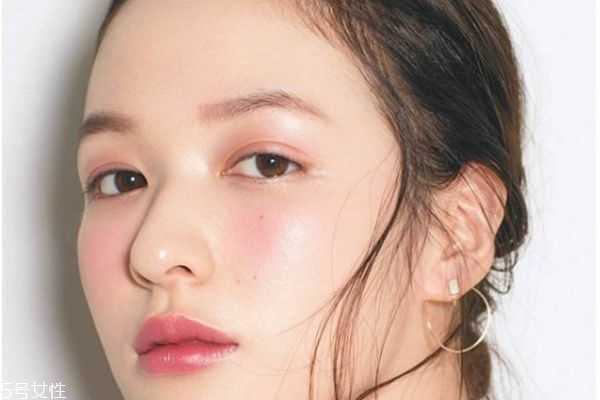 保湿面膜可以天天做吗 保湿面膜可以天天做吗