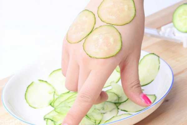 越晒越白是怎么回事 越晒越白是怎么回事