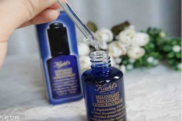 如何挑选精华液