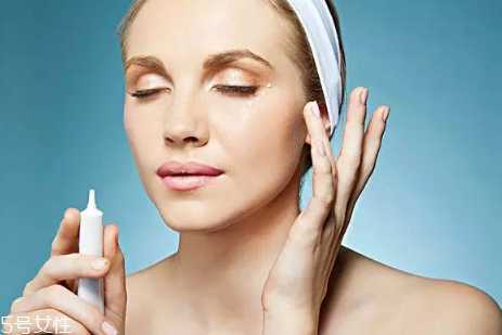 30岁以后用什么眼霜好？眼霜的使用方法