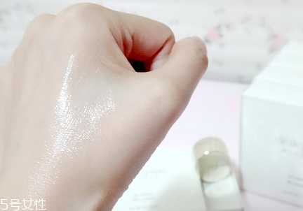 精华乳什么时候用？精华乳需要天天用吗