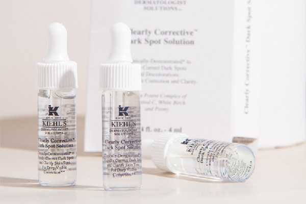 科颜氏淡斑精华液会使脸部发黄吗