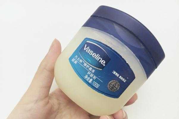 凡士林修护晶冻是干什么的？凡士林晶冻和普通凡士林区别