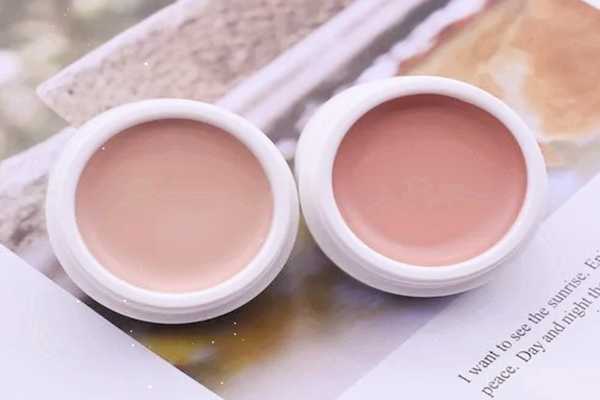 遮瑕膏是用在第几个步骤?遮瑕膏的用法步骤 遮瑕膏是用在第几个步骤?遮瑕膏的用法步骤