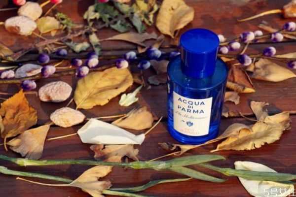 香水放一段时间后浑浊还能用吗