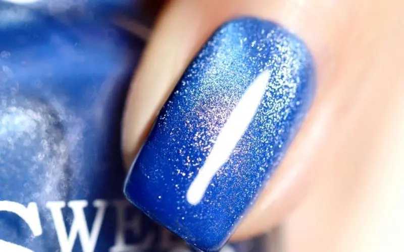 猫眼美甲哪个颜色好看?给你推荐10款2024年爆款颜色 猫眼美甲哪个颜色好看?给你推荐10款2024年爆款颜色