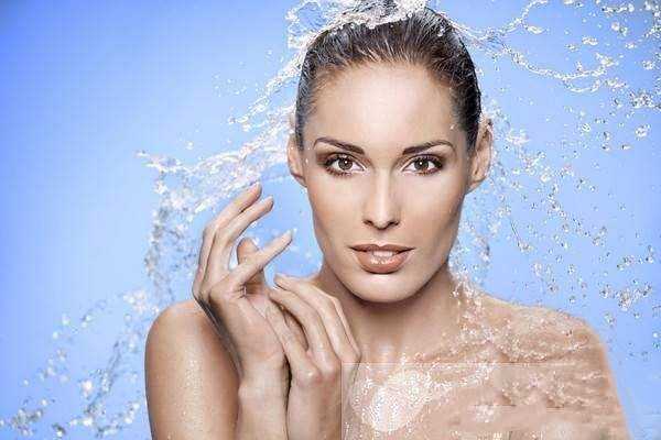 皮肤干不上妆怎么办？皮肤干燥的防护措施有哪些