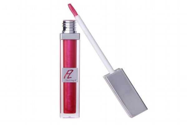 唇彩的保质期是多久?唇蜜和唇彩有什么区别 唇彩的保质期是多久?唇蜜和唇彩有什么区别