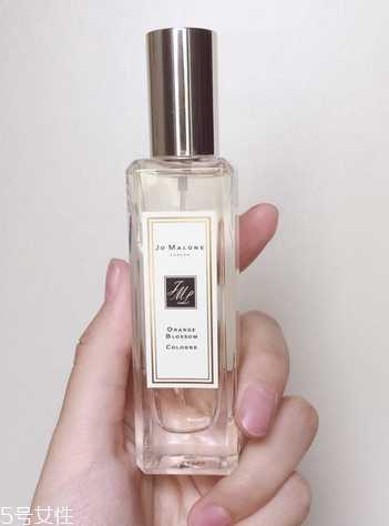 香水是怎么做的？制作过程简介