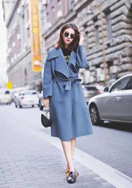 雾蓝色适合黄皮肤吗 雾蓝色适合黄皮肤吗