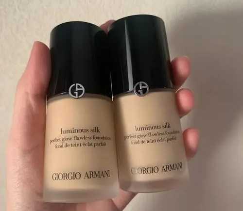 阿玛尼粉底液2号和3号哪个更显白 阿玛尼粉底液2号和3号哪个更显白