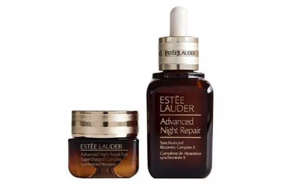 眼部精华白天用还是晚上用？眼部精华适合多大年龄用