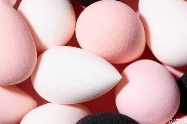 美妆蛋裂开还能用吗?美妆蛋裂开怎么修复 美妆蛋裂开还能用吗?美妆蛋裂开怎么修复