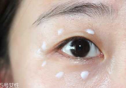 眼角细纹是什么原因