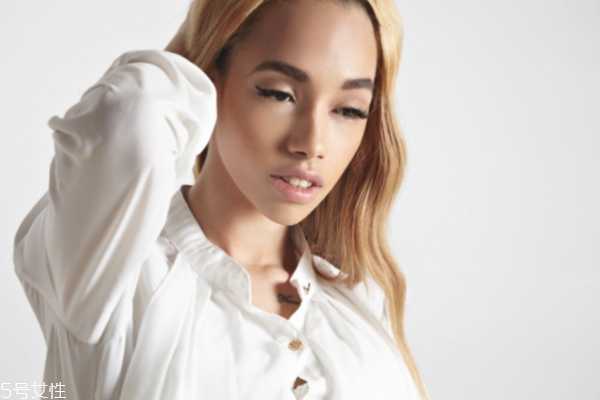 如何做深层清洁毛孔面膜