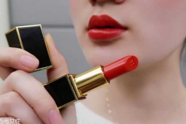 tf15是什么颜色? tf15是什么颜色?