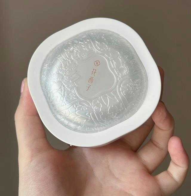 哪款散粉控油定妆效果好还不贵