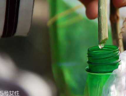 丝瓜水可以当爽肤水用吗 美白立竿见影