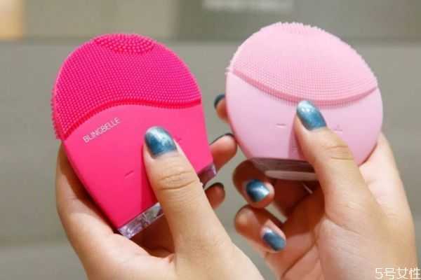 洁面仪多久用一次好 洁面仪会不会毛孔粗大