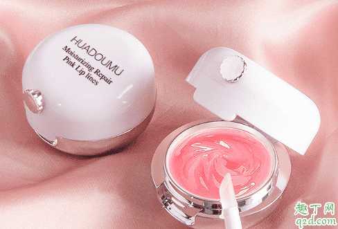 抖音花斗木唇膜好用吗 抖音花斗木唇膜好用吗