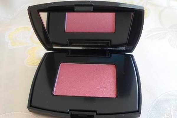 兰蔻柔美胭脂怎么样?兰蔻柔美胭脂适合什么肤质 兰蔻柔美胭脂怎么样?兰蔻柔美胭脂适合什么肤质