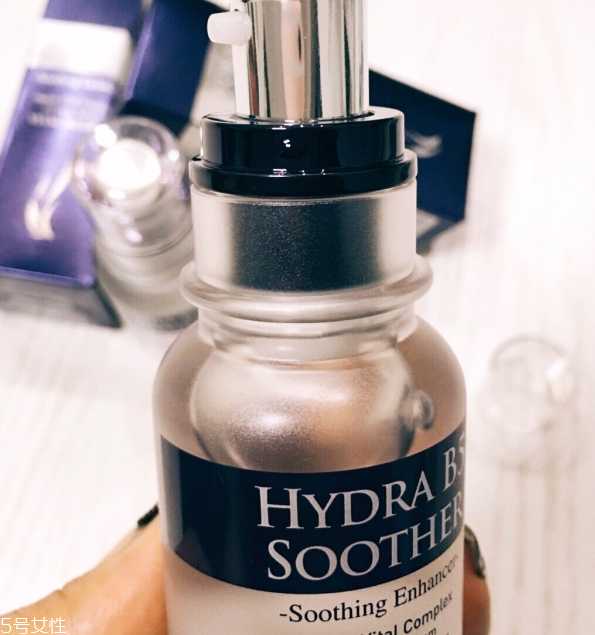 精华啫喱怎么用？精华啫喱与乳液的区别