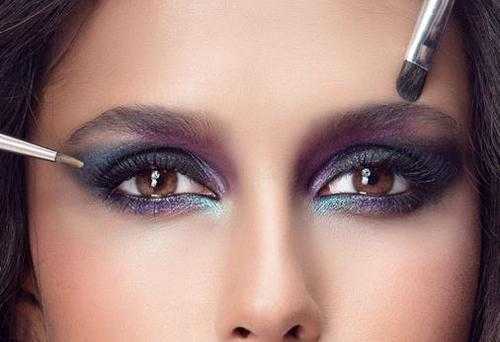 眼影能不能当腮红用 眼影能不能当腮红用