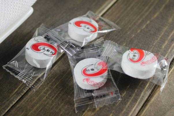 压缩面膜会过敏吗 如何判断压缩面膜里有没有荧光剂