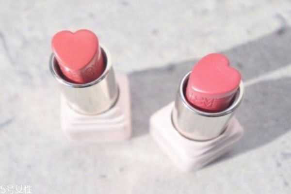 春天涂什么颜色的口红好看？5支适合春天的口红色号
