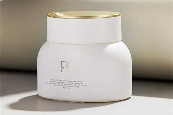 颈霜可以用面霜代替吗？颈霜可以用在脸上吗