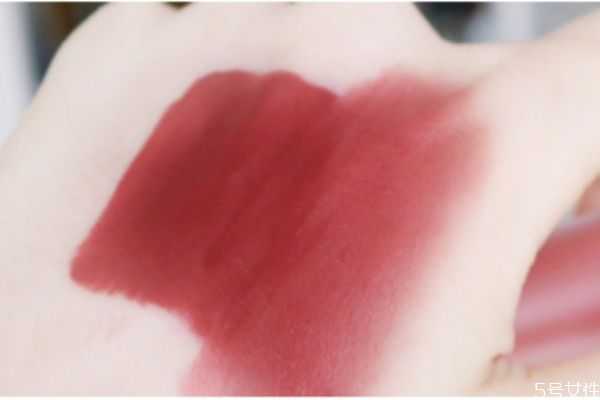 欧莱雅小钢笔129和130哪个好看？欧莱雅小钢笔推荐色号