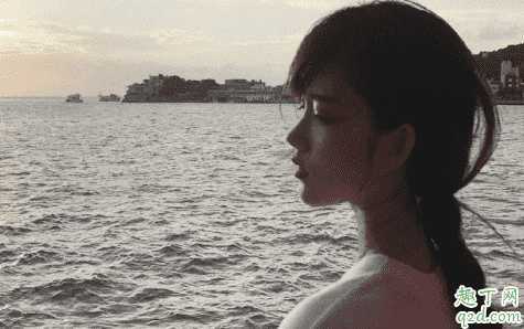 为什么扎马尾容易掉头发?马尾扎多了头顶会脱发吗 为什么扎马尾容易掉头发?马尾扎多了头顶会脱发吗