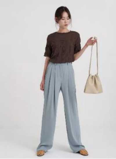 为什么穿拖地裤好老气?拖地裤适合什么身材穿 为什么穿拖地裤好老气?拖地裤适合什么身材穿