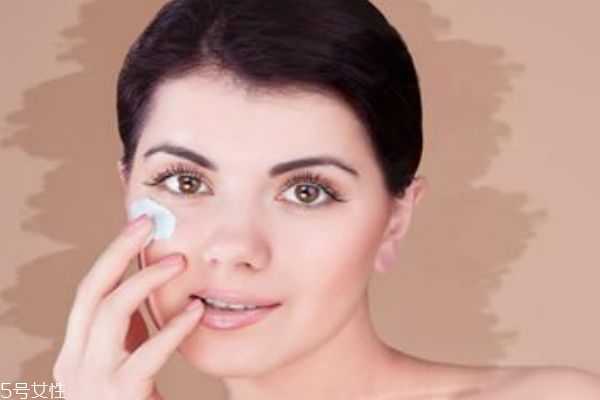 面部拔罐放血的好处 面部拔罐放血的好处