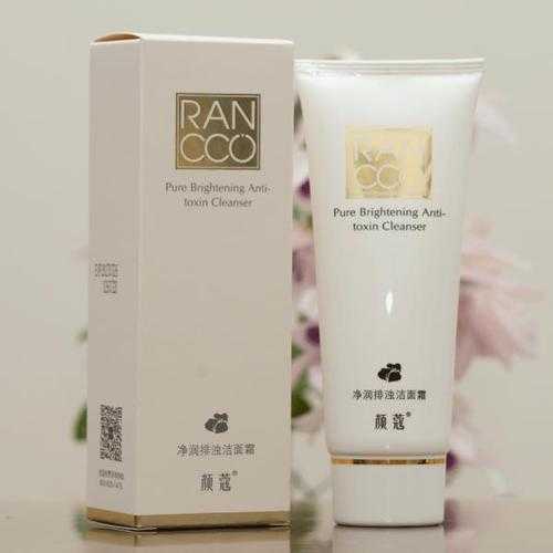 洁面胶含有皂基成分吗