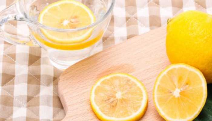 柠檬水不能美白吗 柠檬水不能美白吗