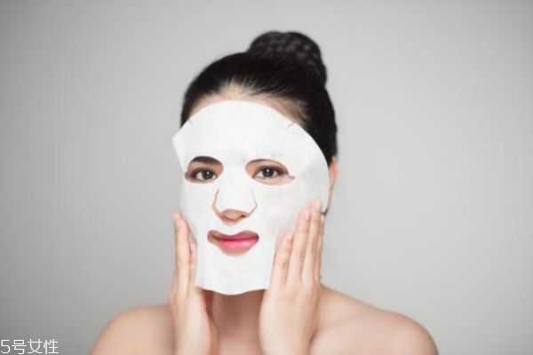 敷面膜后用冷水洗还是温水